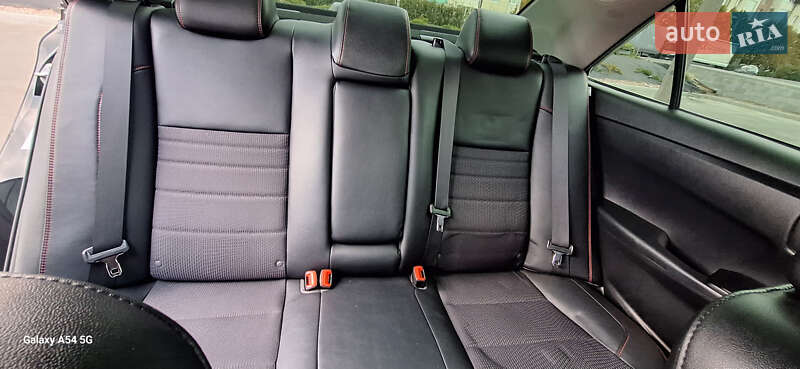 Седан Toyota Camry 2017 в Киеве фото 51 Седан Toyota Camry 2017 в Киеве