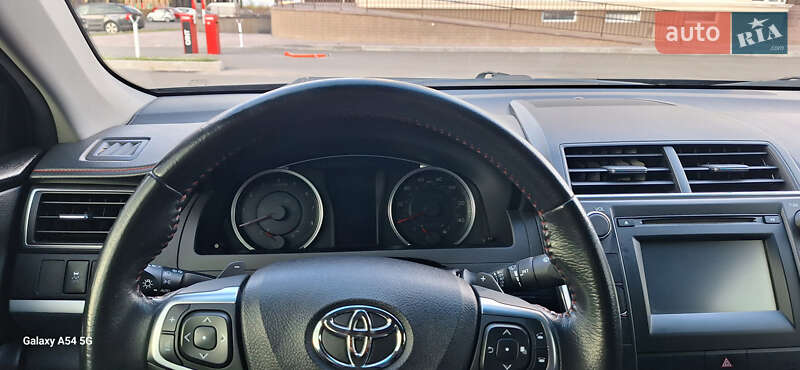 Седан Toyota Camry 2017 в Киеве фото 69 Седан Toyota Camry 2017 в Киеве