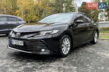 Седан Toyota Camry 2021 в Харкові