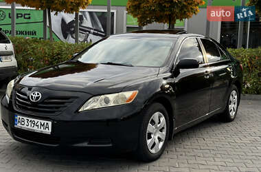 Седан Toyota Camry 2007 в Виннице