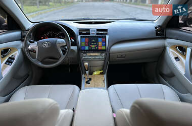 Седан Toyota Camry 2007 в 