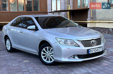 Седан Toyota Camry 2011 в 