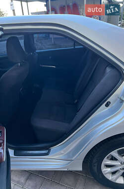 Седан Toyota Camry 2011 в 