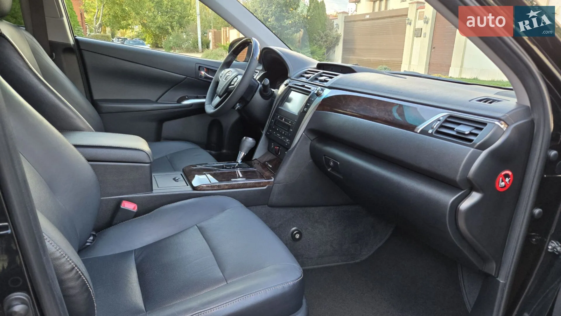 2014 Toyota Camry - мініатюра 17