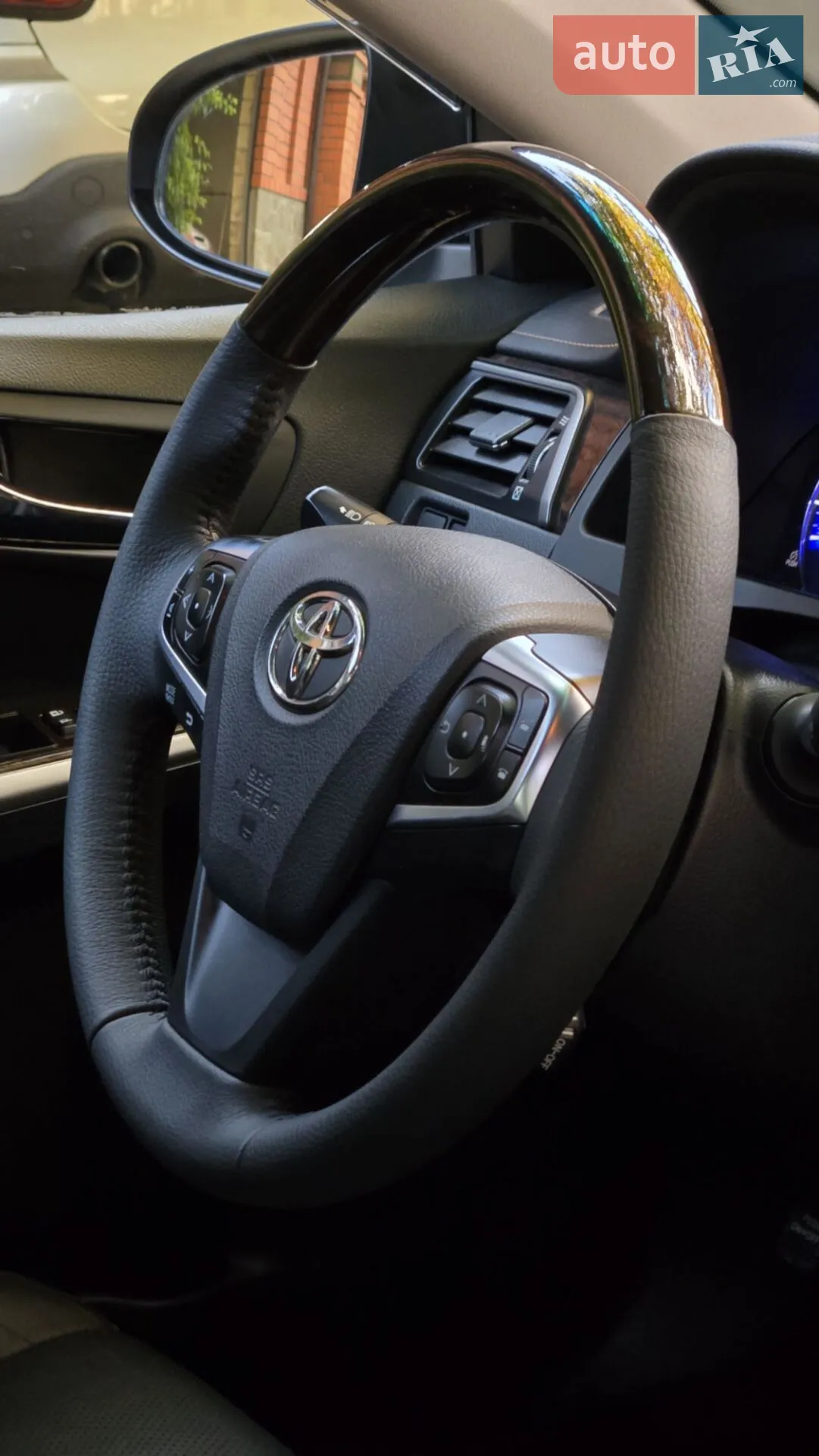 2014 Toyota Camry - мініатюра 22