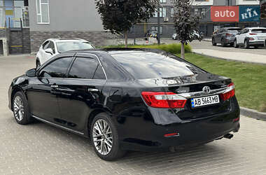 Седан Toyota Camry 2012 в 