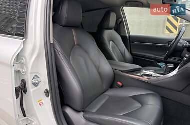 Седан Toyota Camry 2018 в 