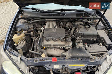 Седан Toyota Camry 2002 в  фото 10 Седан Toyota Camry 2002 в
