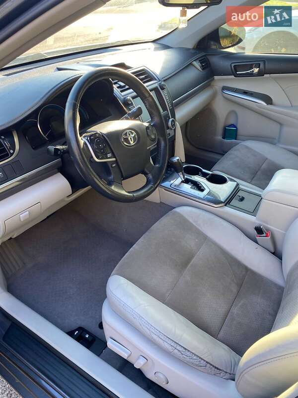 Седан Toyota Camry 2013 в Броварах фото 10 Седан Toyota Camry 2013 в Броварах