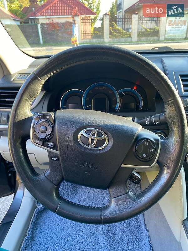 Седан Toyota Camry 2013 в Броварах фото 12 Седан Toyota Camry 2013 в Броварах