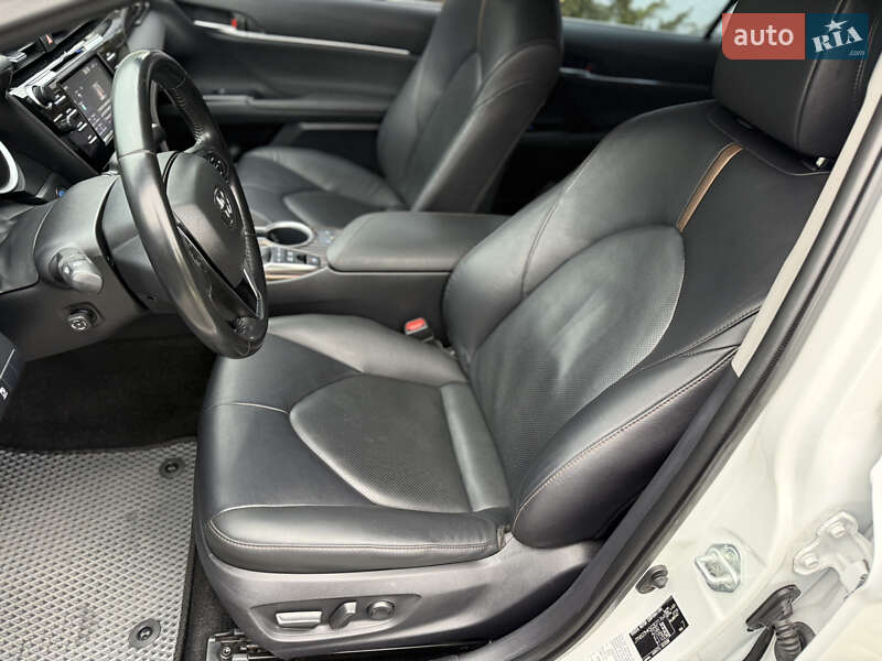 Седан Toyota Camry 2020 в Дніпрі фото 7 Седан Toyota Camry 2020 в Дніпрі