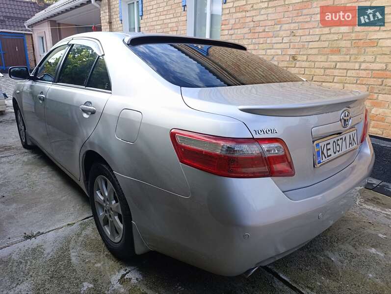 Седан Toyota Camry 2008 в Кропивницком