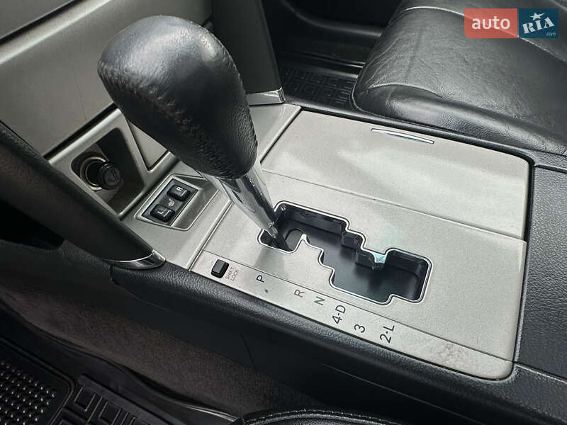 Седан Toyota Camry 2007 в Кропивницком