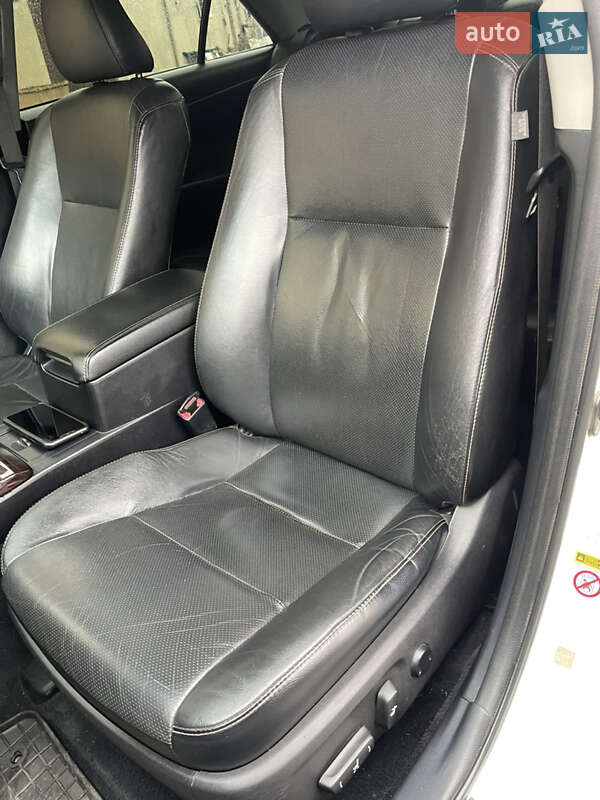 Седан Toyota Camry 2015 в Одессе