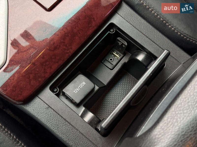 Седан Toyota Camry 2012 в Киеве фото 23 Седан Toyota Camry 2012 в Киеве