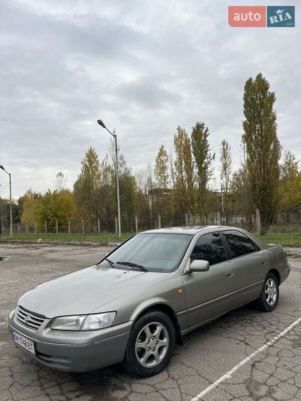 Седан Toyota Camry 1998 в Бердичеве фото 12 Седан Toyota Camry 1998 в Бердичеве