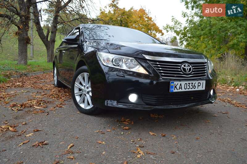 Седан Toyota Camry 2012 в Києві фото 2 Седан Toyota Camry 2012 в Києві