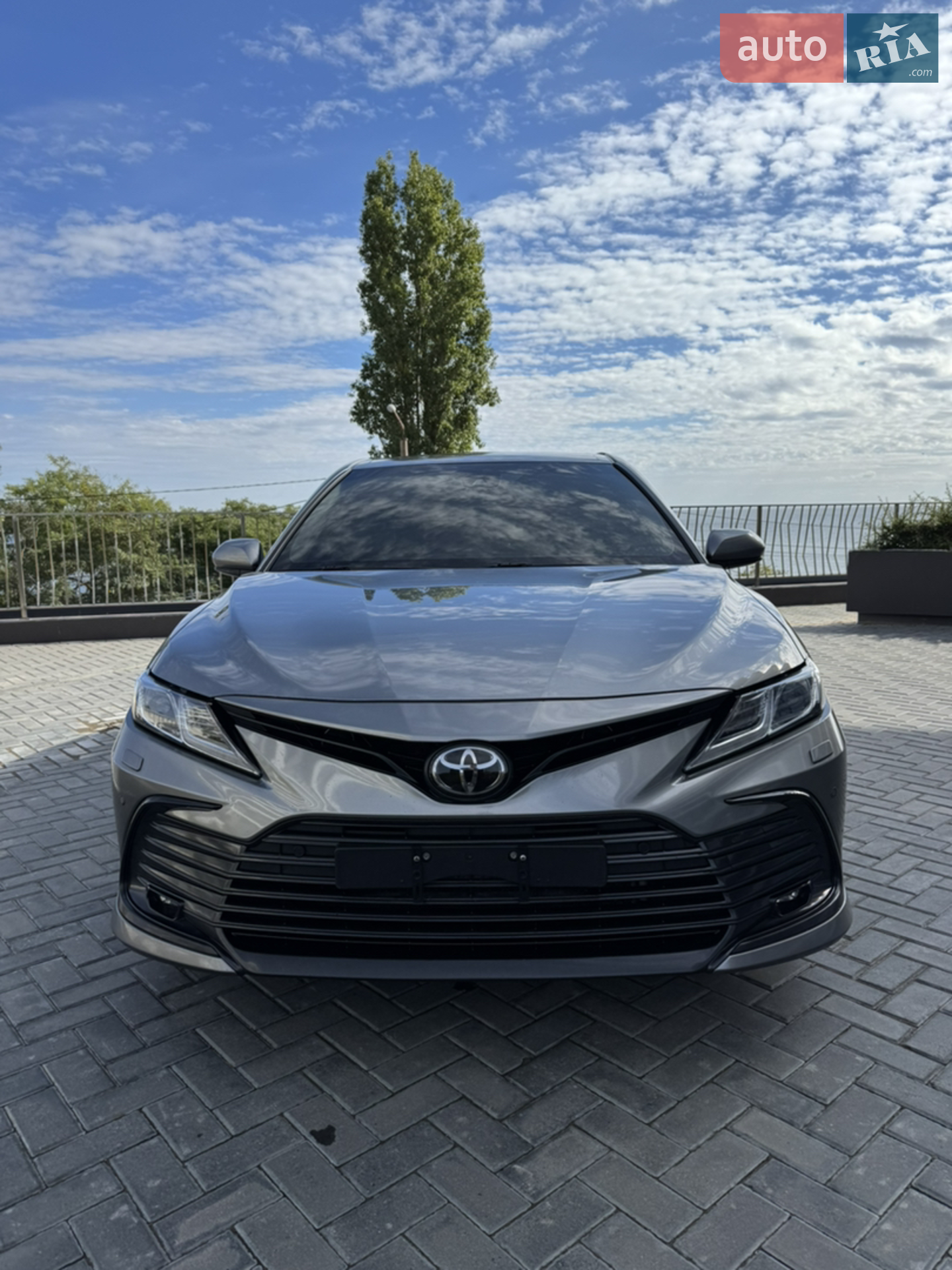 2021 Toyota Camry - мініатюра 3