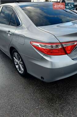 Седан Toyota Camry 2015 в 