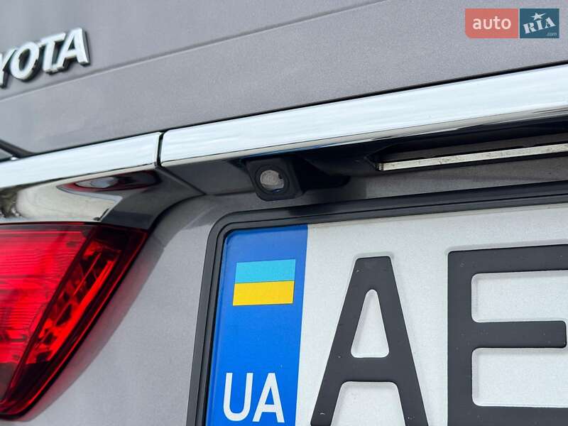 Седан Toyota Camry 2014 в Дніпрі фото 3 Седан Toyota Camry 2014 в Дніпрі