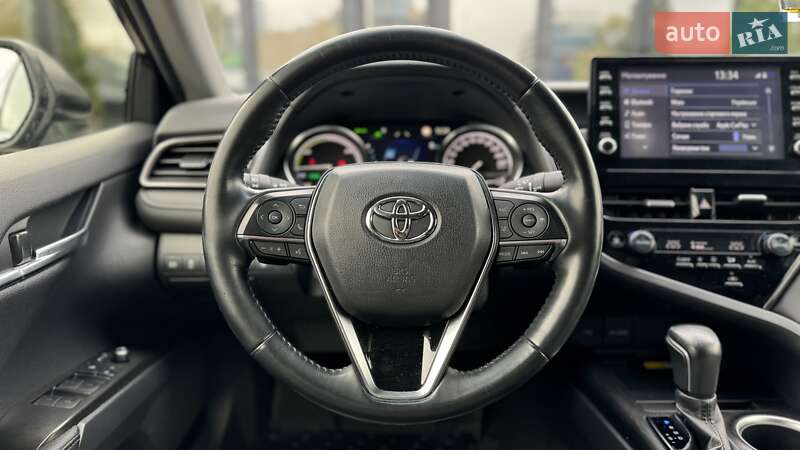 Седан Toyota Camry 2022 в Киеве фото 25 Седан Toyota Camry 2022 в Киеве