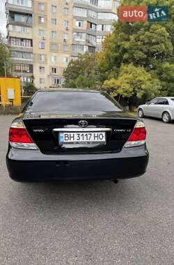 Седан Toyota Camry 2005 в  фото 9 Седан Toyota Camry 2005 в