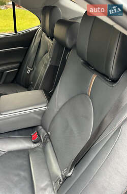 Седан Toyota Camry 2018 в  фото 51 Седан Toyota Camry 2018 в