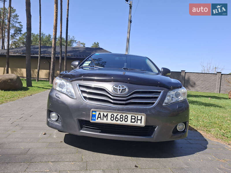 Седан Toyota Camry 2010 в Житомире фото 8 Седан Toyota Camry 2010 в Житомире
