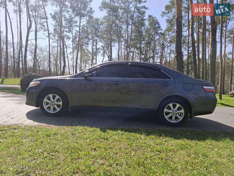 Седан Toyota Camry 2010 в Житомире фото 4 Седан Toyota Camry 2010 в Житомире