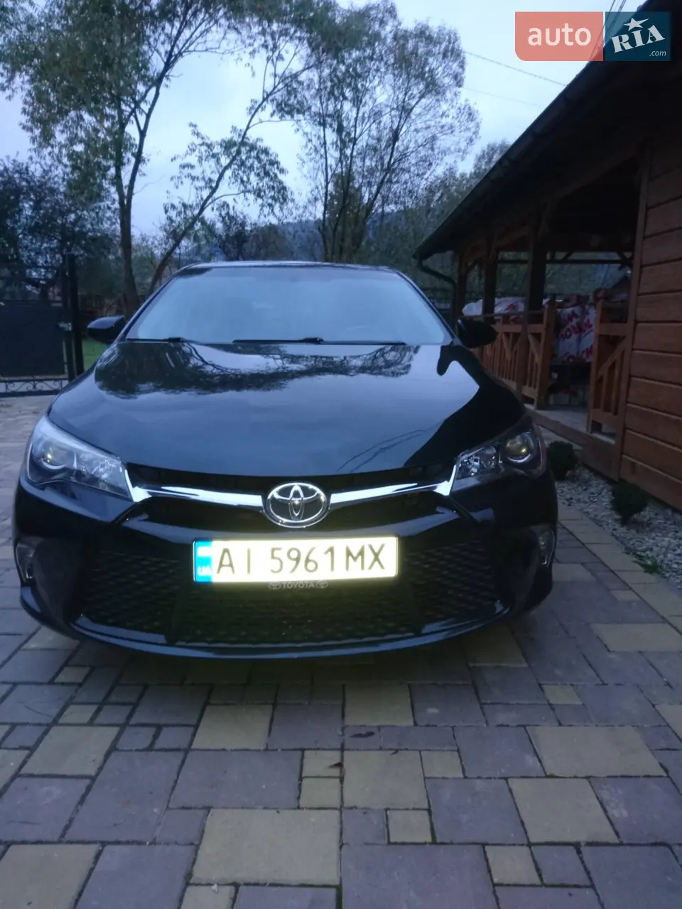 2016 Toyota Camry - мініатюра 22