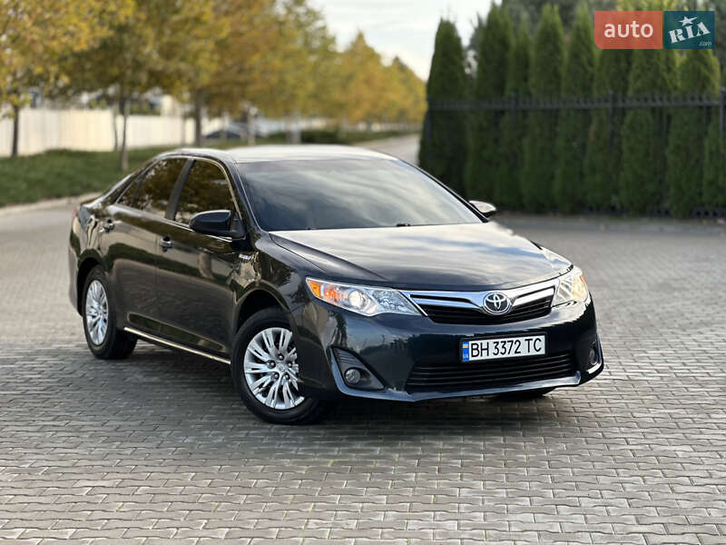 Седан Toyota Camry 2013 в Одесі