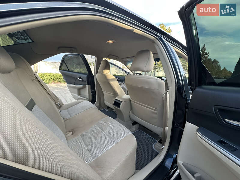 Седан Toyota Camry 2013 в Одесі