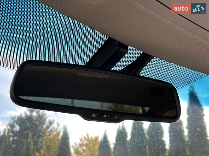 Седан Toyota Camry 2013 в Одесі