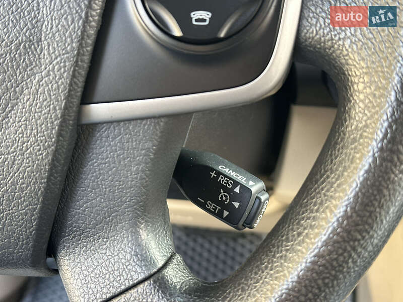 Седан Toyota Camry 2013 в Одесі