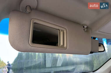 Седан Toyota Camry 2013 в 