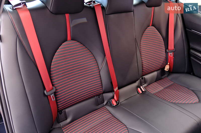 Седан Toyota Camry 2020 в Одесі