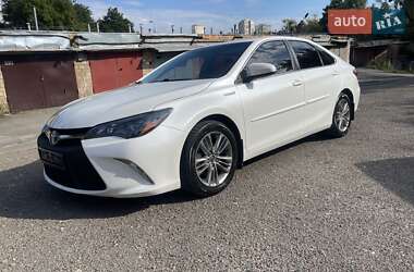 Седан Toyota Camry 2017 в 