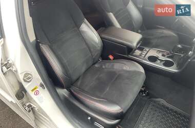 Седан Toyota Camry 2017 в 