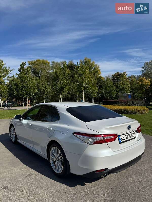 Седан Toyota Camry 2019 в Днепре фото 3 Седан Toyota Camry 2019 в Днепре