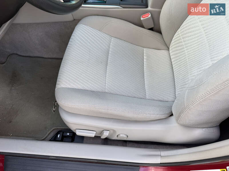 Седан Toyota Camry 2017 в Стрию