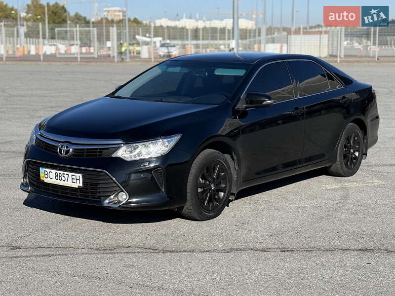 Седан Toyota Camry 2015 в Львове фото 6 Седан Toyota Camry 2015 в Львове