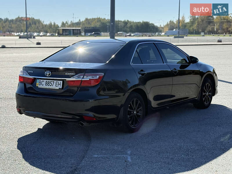 Седан Toyota Camry 2015 в Львове фото 11 Седан Toyota Camry 2015 в Львове