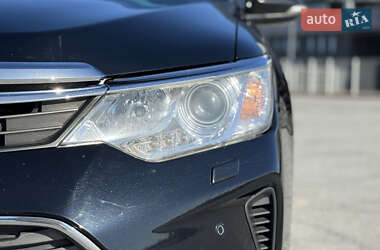 Седан Toyota Camry 2015 в  фото 31 Седан Toyota Camry 2015 в