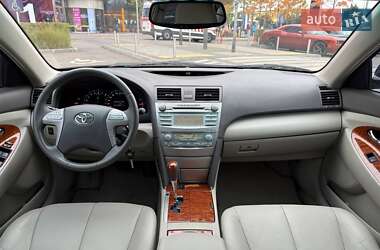 Седан Toyota Camry 2008 в 