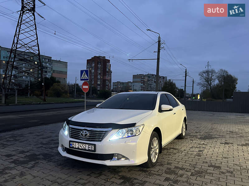 Седан Toyota Camry 2012 в Полтаве фото 2 Седан Toyota Camry 2012 в Полтаве