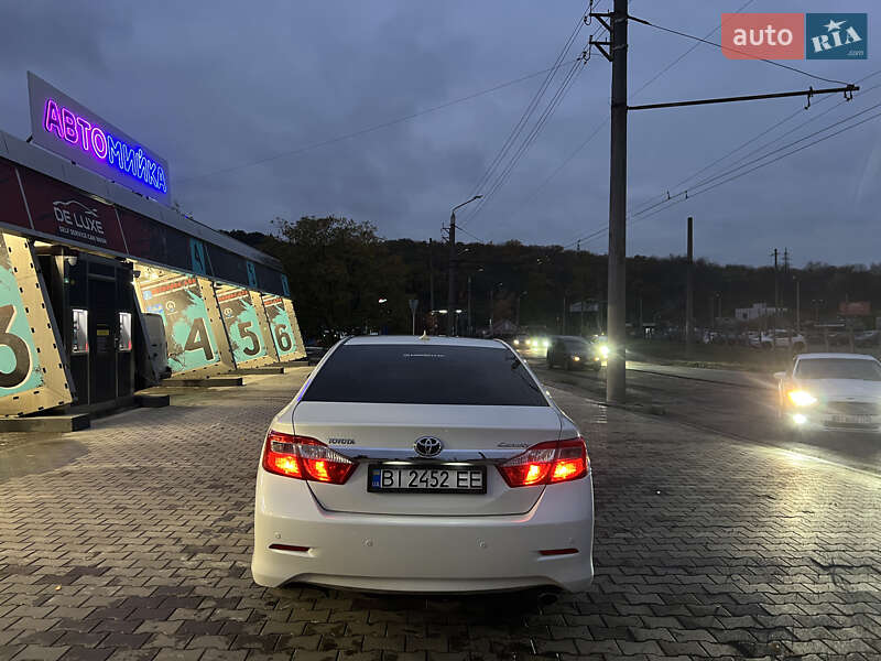 Седан Toyota Camry 2012 в Полтаве фото 5 Седан Toyota Camry 2012 в Полтаве