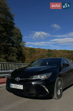 Седан Toyota Camry 2014 в Тернополе