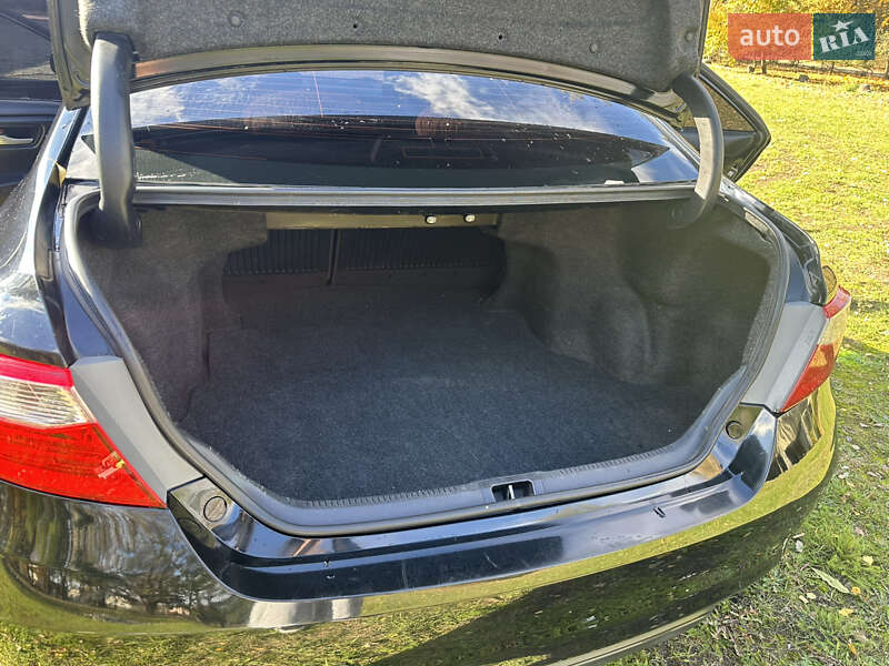 Седан Toyota Camry 2014 в Тернополі фото 4 Седан Toyota Camry 2014 в Тернополі