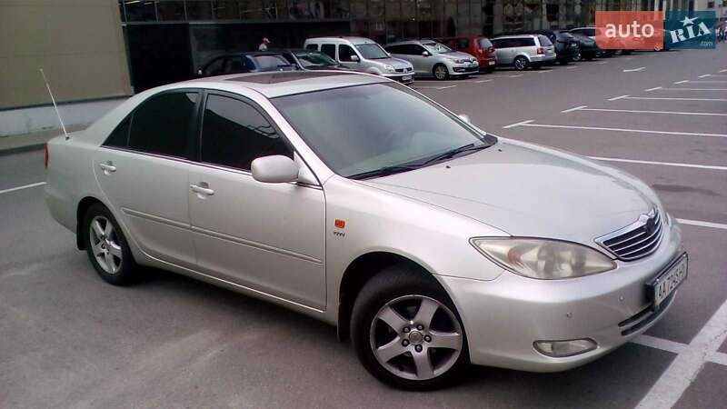 Седан Toyota Camry 2003 в Киеве фото 2 Седан Toyota Camry 2003 в Киеве