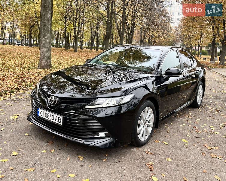 Седан Toyota Camry 2018 в Киеве фото 11 Седан Toyota Camry 2018 в Киеве
